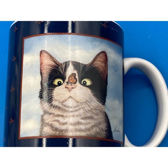 Lang & Wise Cat w butterfly Blue Coffee Mug Hugo Hege Herrero - Picture 4 of 5